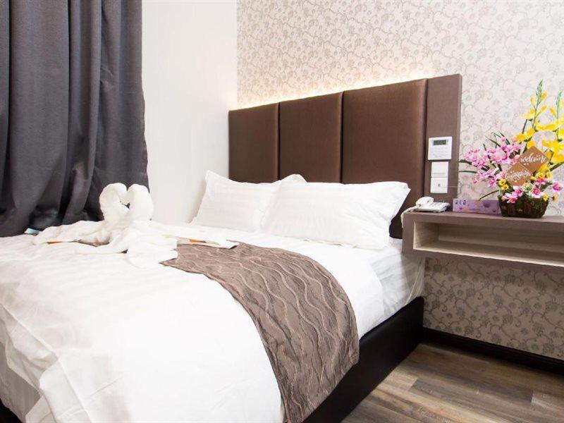 Spring Season Hotel Muar Exterior foto